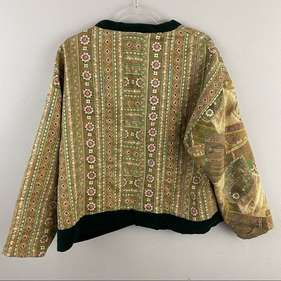 Handmade Green Quilted Jacket - Picture 5 of 7